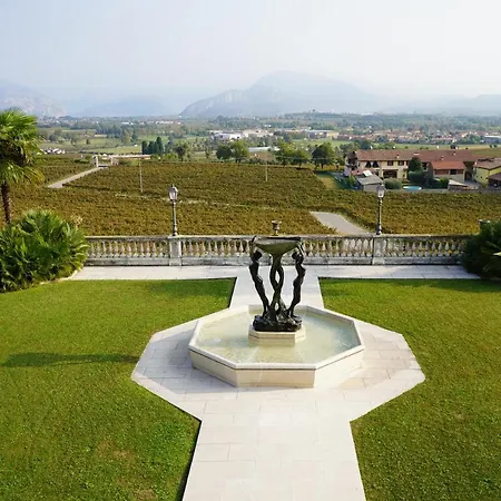 Lovera Franciacorta Alloggio per agriturismo Erbusco